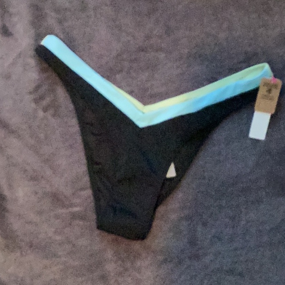 Victoria’s Secret Black and Blue Bottoms
